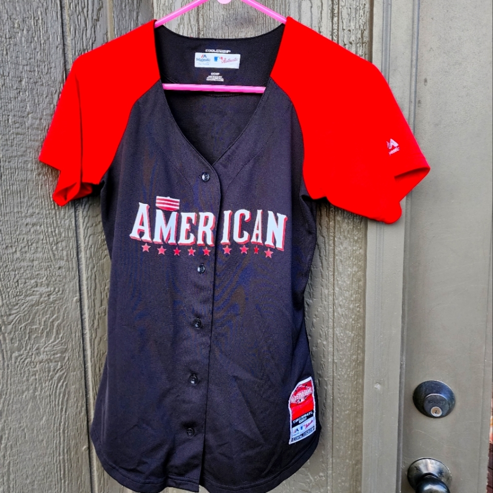 KANSAS CITY ROYALS - vintage collectible Escobar jersey